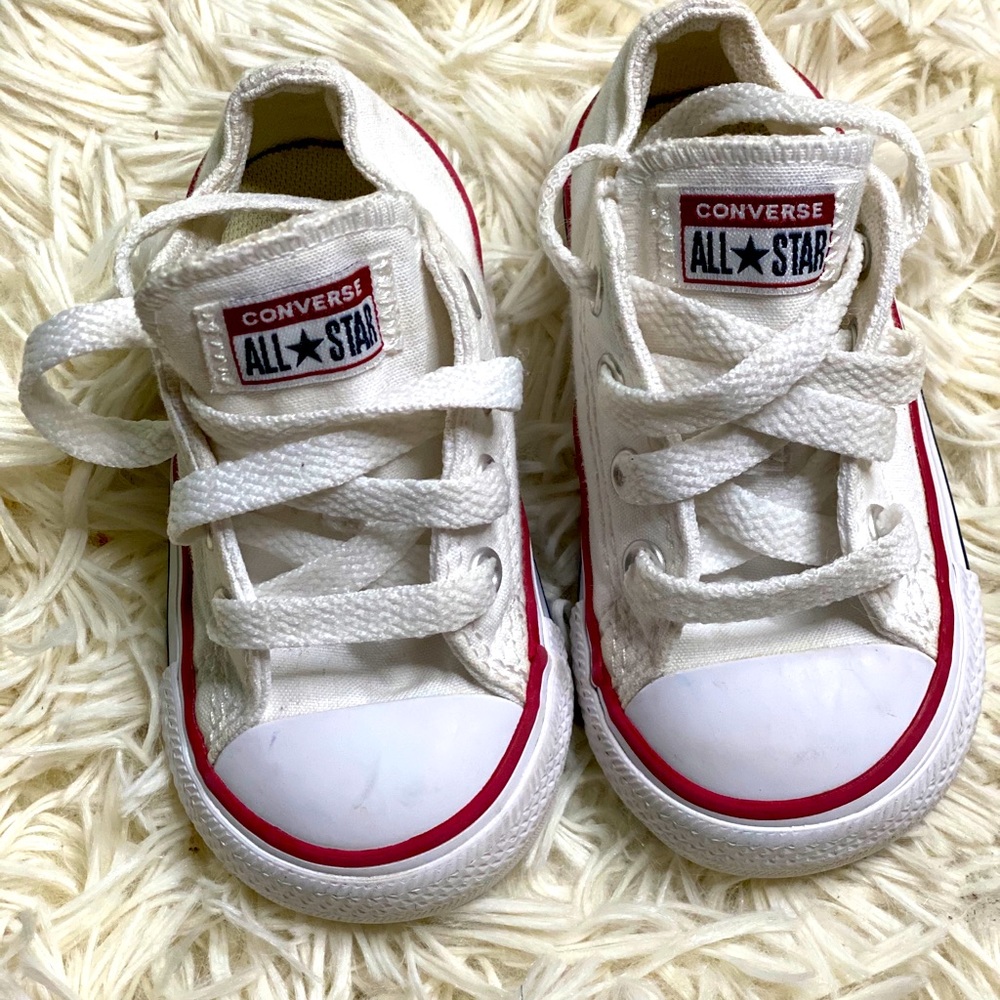 Converse baby